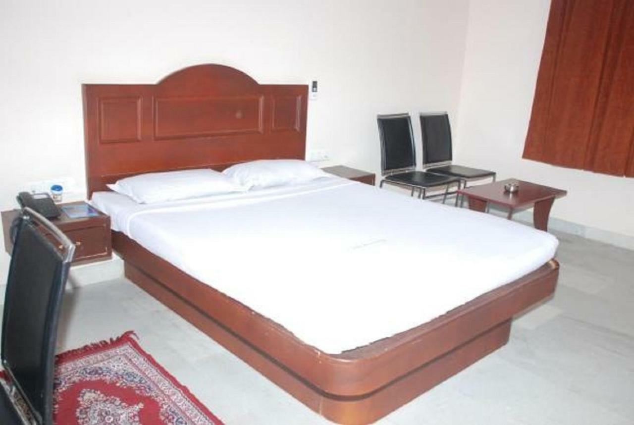 Hotel Vpn Residency Velankanni Exteriér fotografie