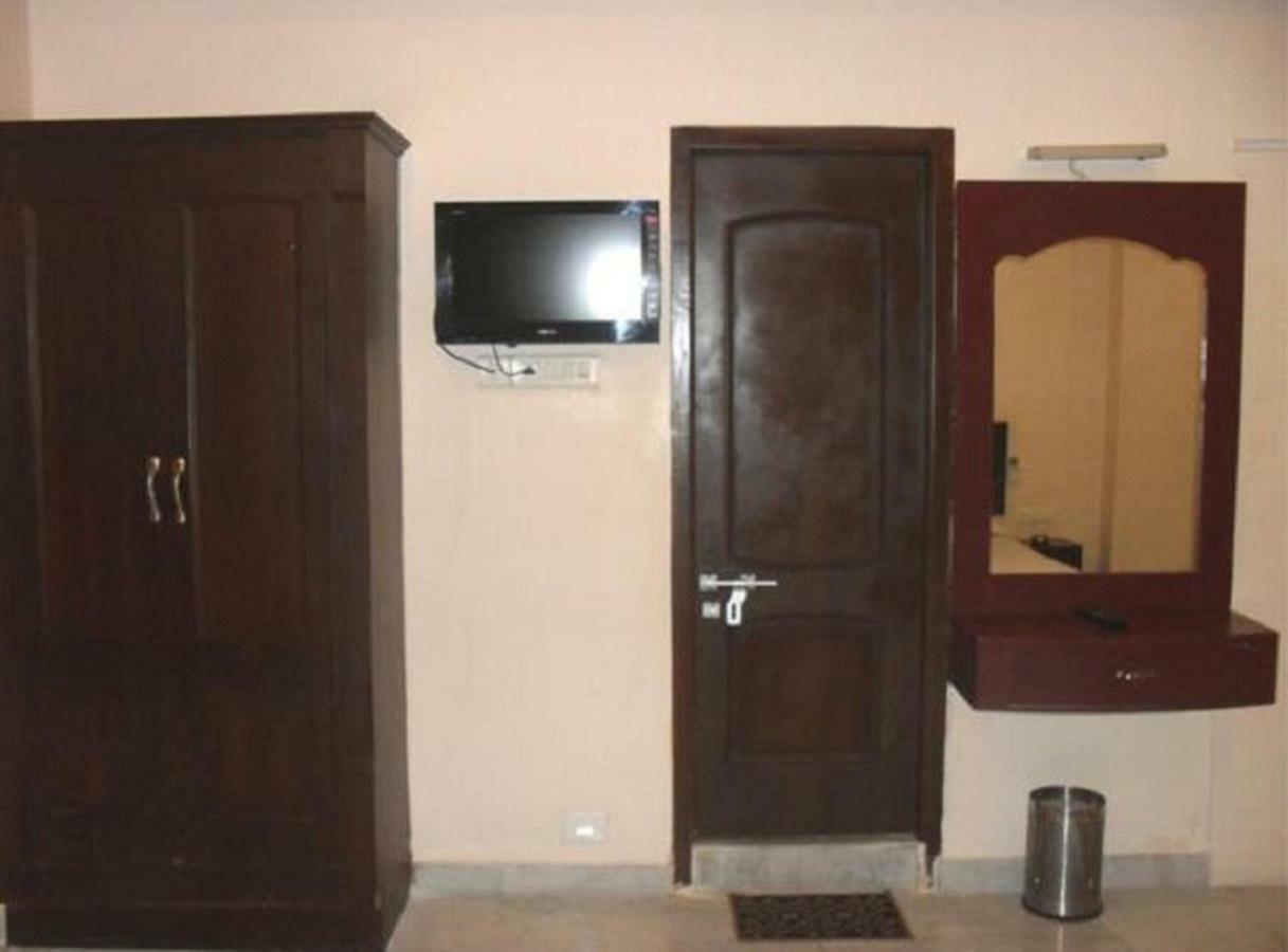 Hotel Vpn Residency Velankanni Exteriér fotografie