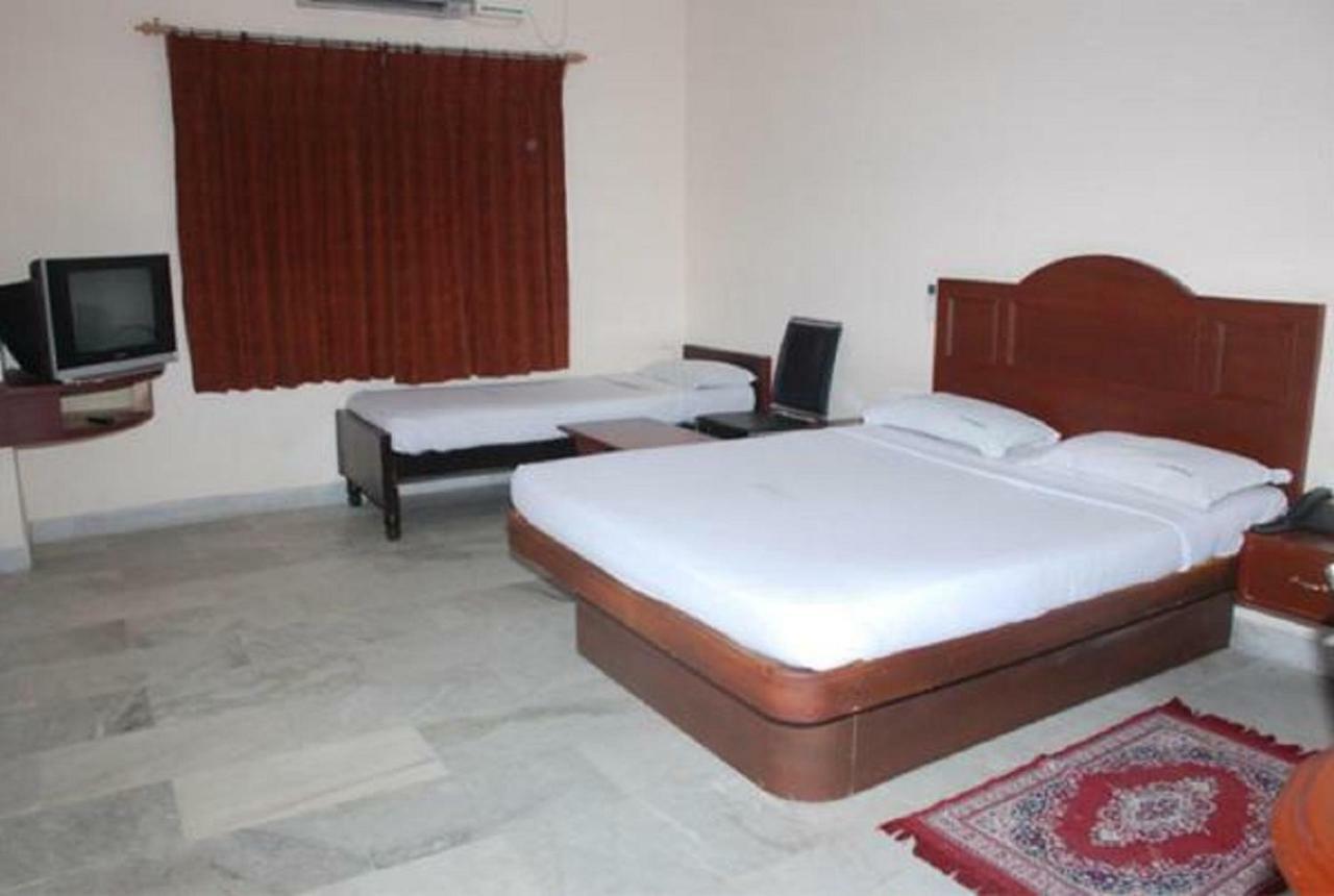 Hotel Vpn Residency Velankanni Exteriér fotografie